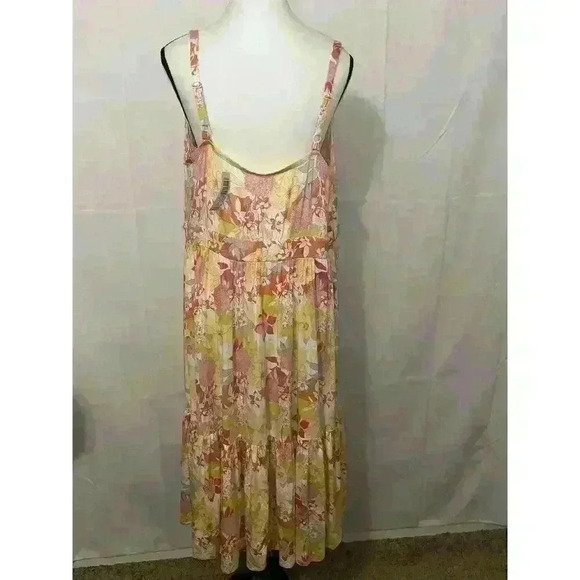 Torrid Midi Super‎ Soft Tiered Floral Peach Spaghetti Strap Dress w/ Pockets 2X - Picture 7 of 10